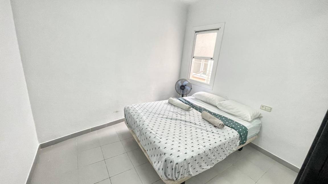 Sants-Badal Resort | 100 m² Private room ∙ 1 bedroom ∙ 2 guests