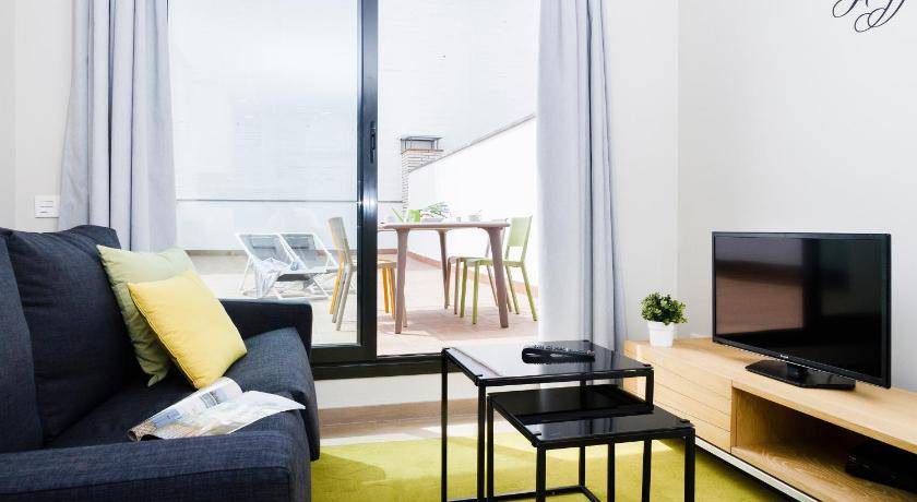 Hostafrancs Apartment | 110 m² Apartment ∙ 2 bedrooms ∙ 8 guests