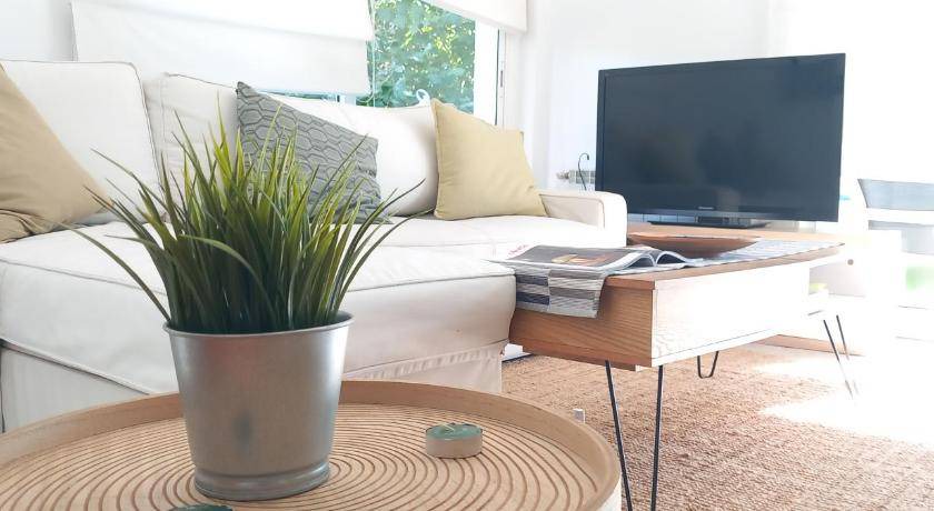 Masnou Apartment | 110 m² Apartment ∙ 2 bedrooms ∙ 6 guests