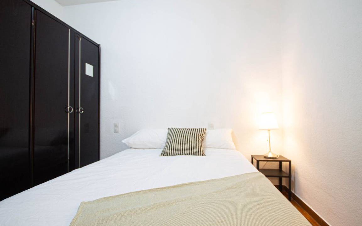 Sants-Badal Resort | 110 m² Private room ∙ 1 bedroom ∙ 1 guest