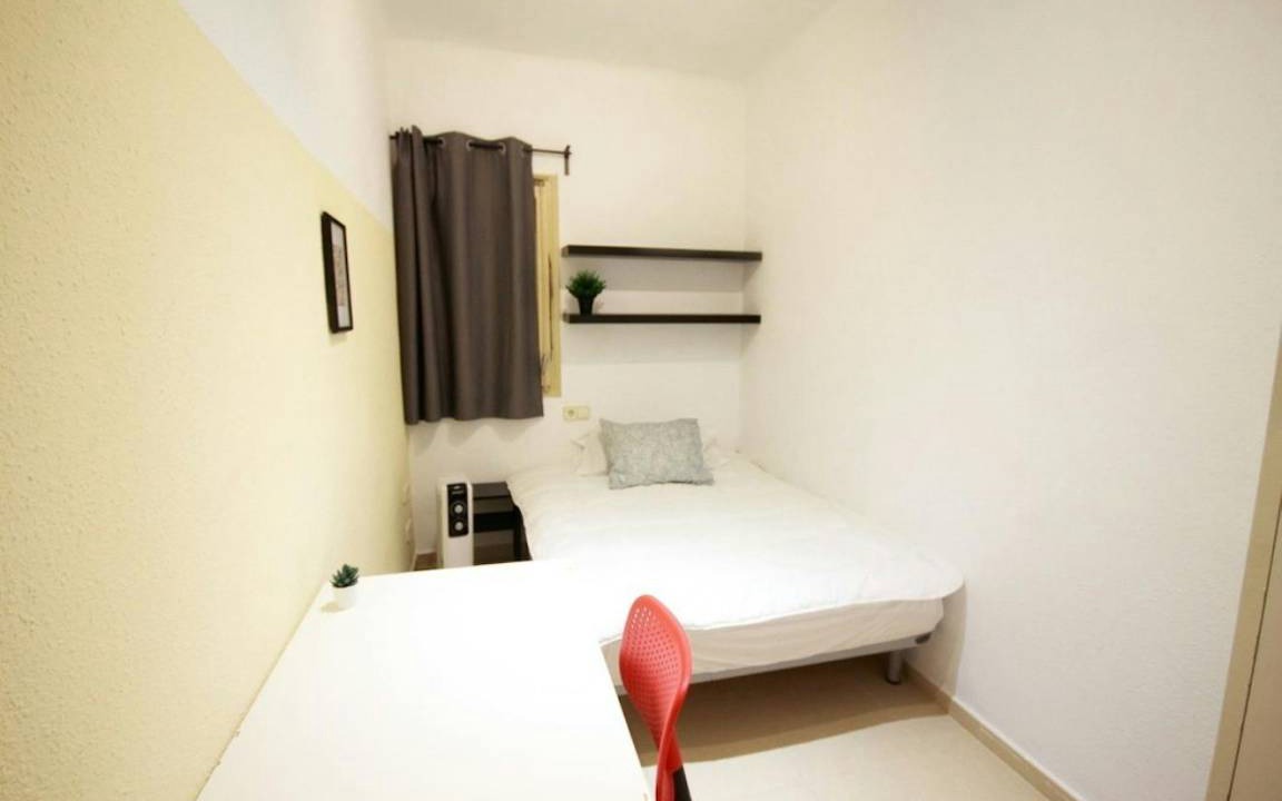 La Maternitat i Sant Ramon Resort | 120 m² Private room ∙ 1 bedroom ∙ 1 guest
