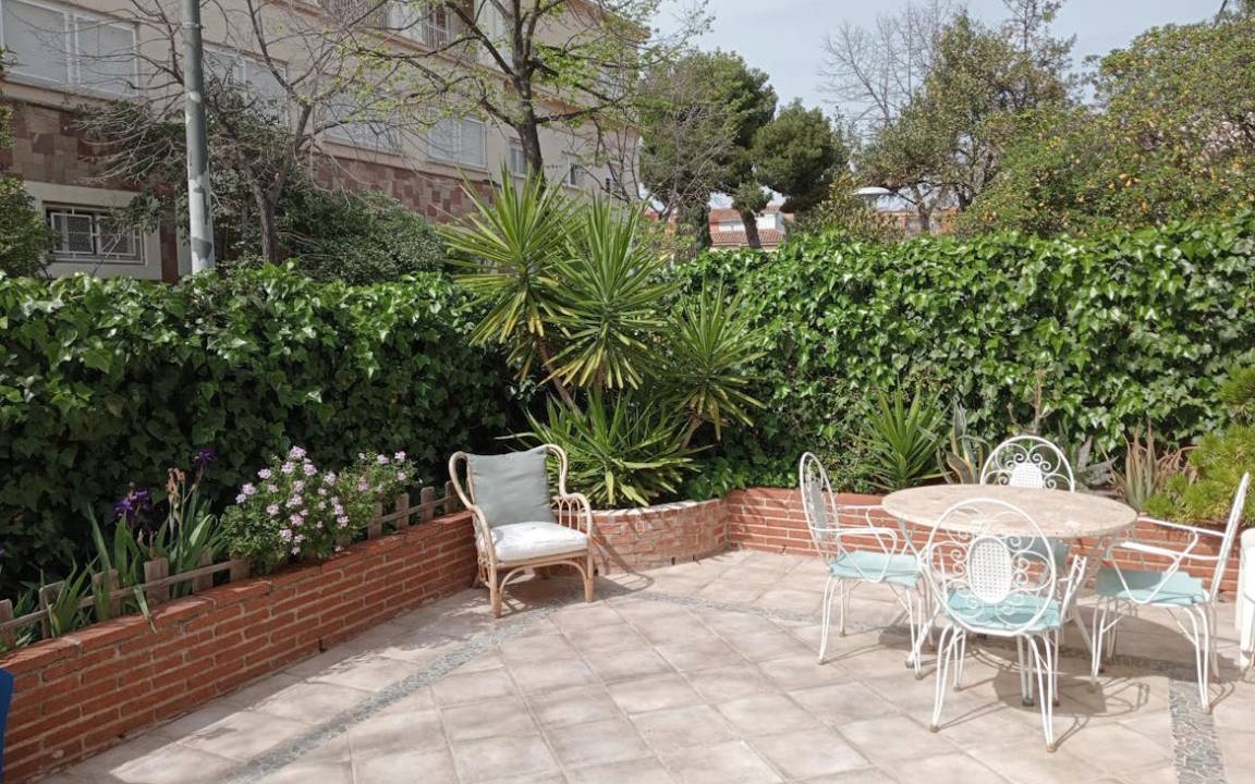 Sabadell Resort | 120 m² Private room ∙ 1 bedroom ∙ 1 guest