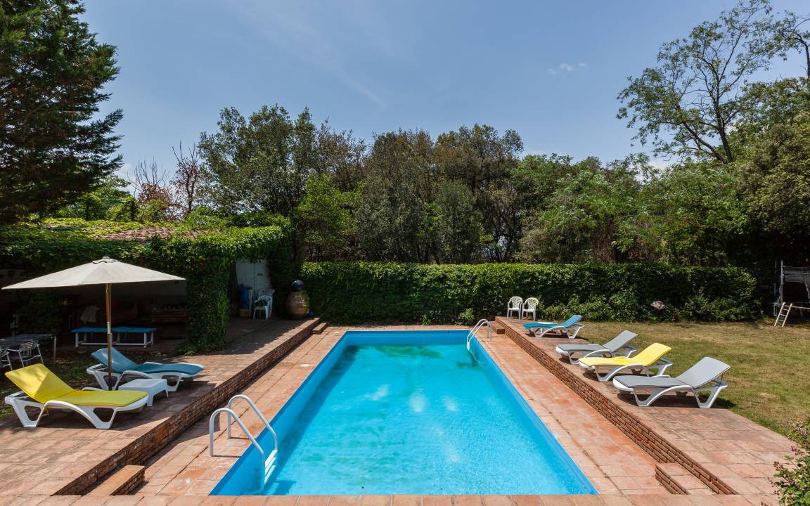 Vilanova del Valles House | 1200 m² Finca ∙ 10 bedrooms ∙ 32 guests
