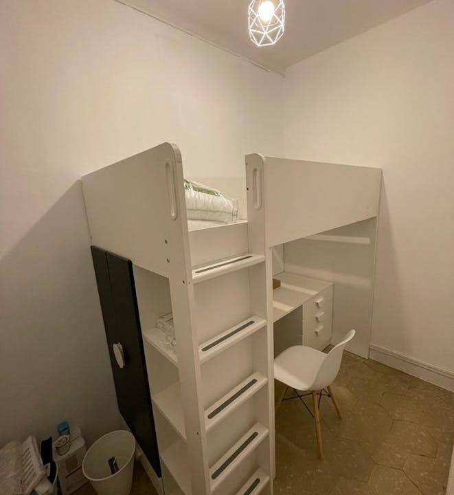Sant Gervasi Resort | 150 m² Private room ∙ 1 bedroom ∙ 1 guest