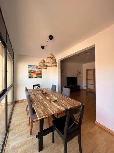 Sant Feliu de Llobregat House | 150 m² House ∙ 4 bedrooms ∙ 8 guests