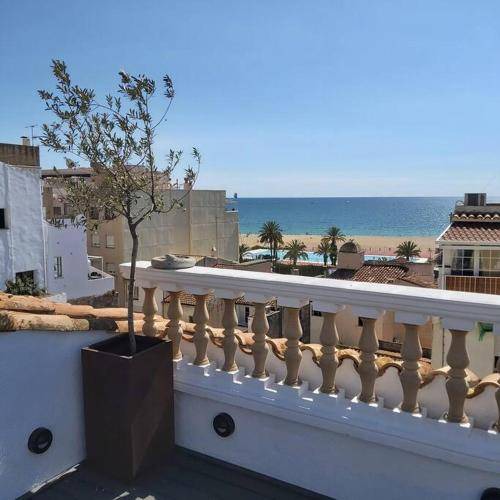 Masnou Apartment | 170 m² Apartment ∙ 3 bedrooms ∙ 10 guests
