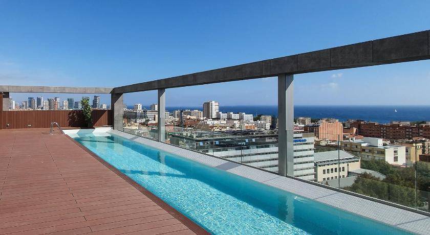 Poblenou Hotel | 18 m² Hotel ∙ 127 guests