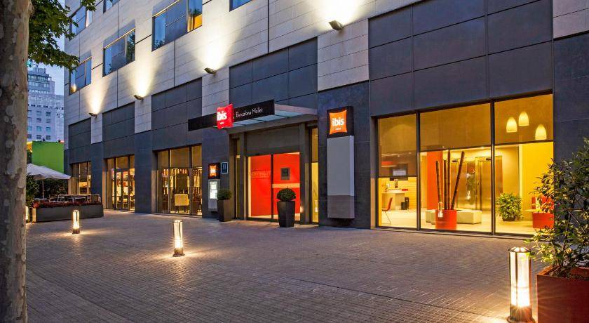Mollet del Valles Hotel | 20 m² Hotel ∙ 127 guests