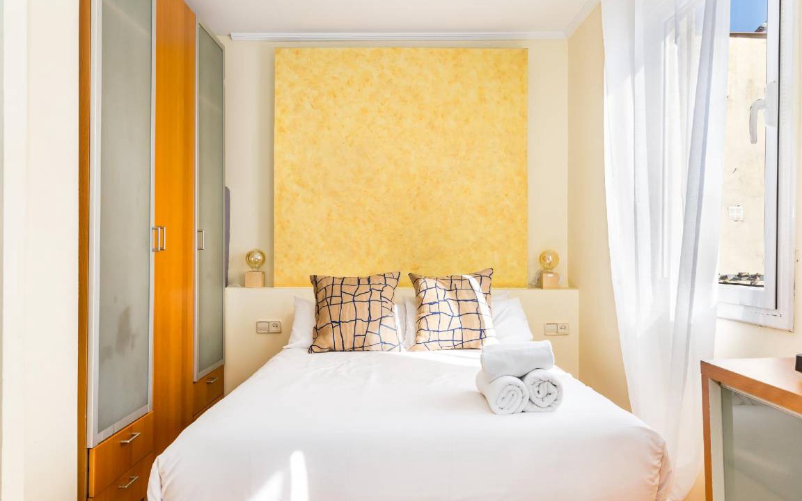 Poblenou Apartment | 35 m² Apartment ∙ 2 guests