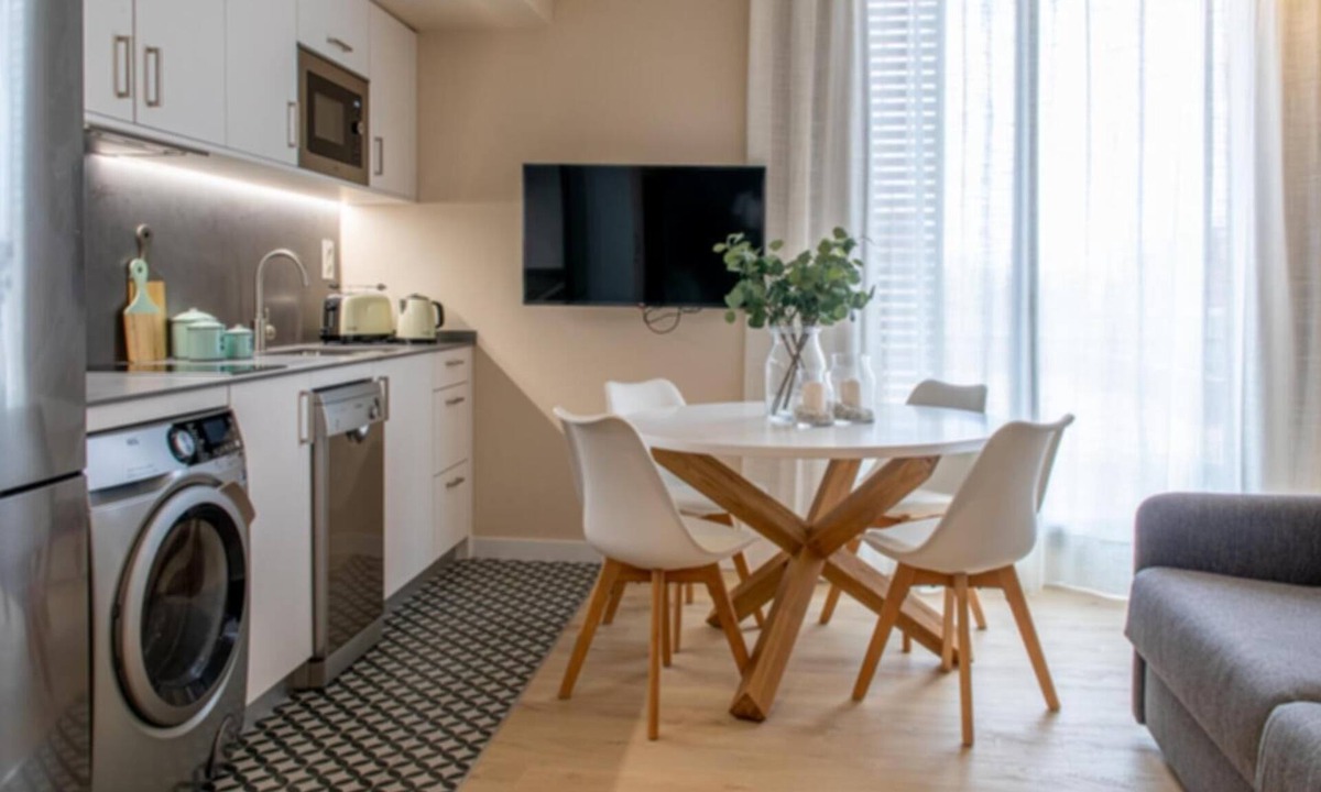 Collblanc y La Torrassa Apartment | 4.1 Stylish Duplex with wonderful terrace
