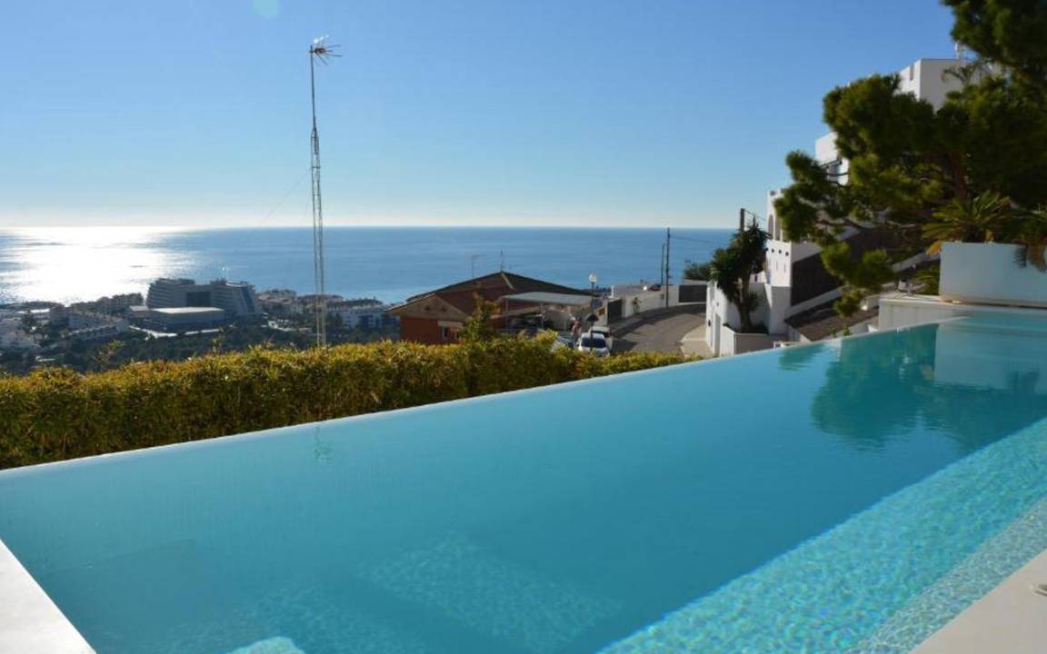 Sitges Villa | 500 m² Villa ∙ 4 bedrooms ∙ 10 guests