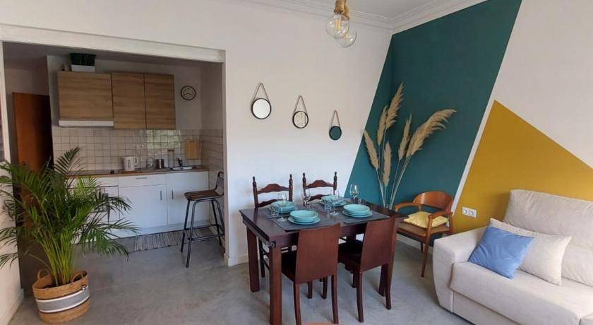 El Prat de Llobregat Apartment | 53 m² Apartment ∙ 1 bedroom ∙ 4 guests