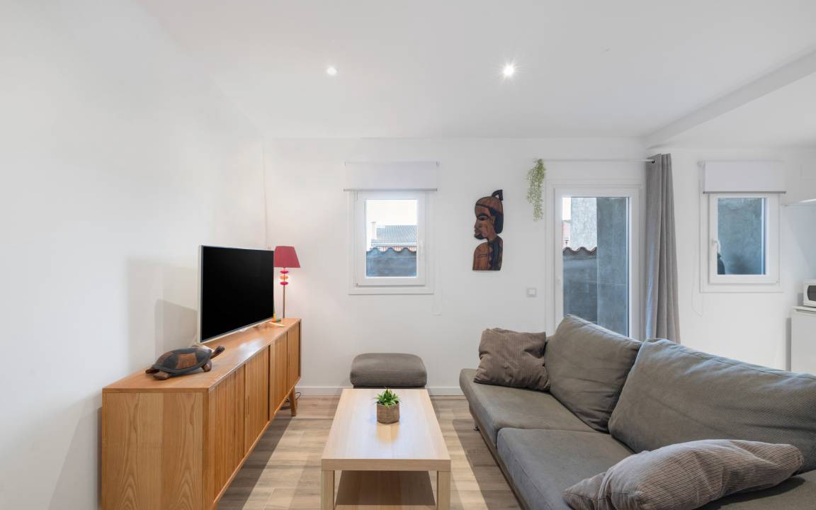Sant Marti de Tous Apartment | 65 m² Apartment ∙ 2 bedrooms ∙ 4 guests