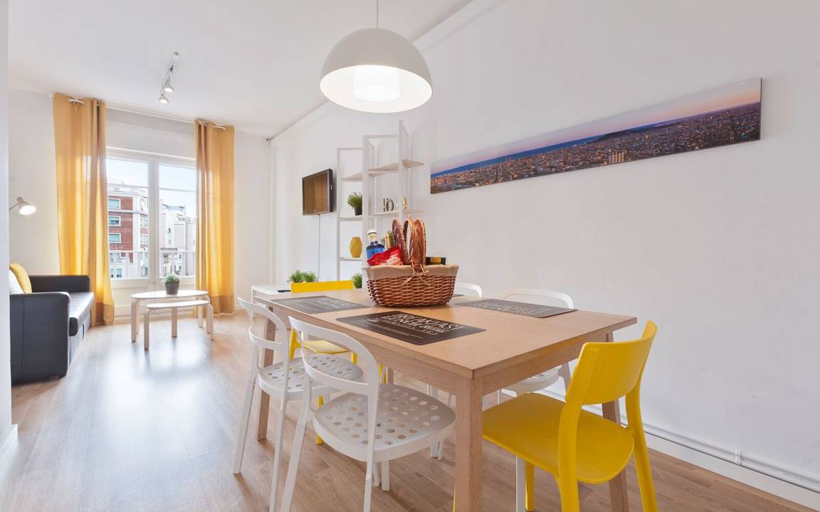 La Sagrada Familia Apartment | 70 m² Apartment ∙ 4 bedrooms ∙ 6 guests