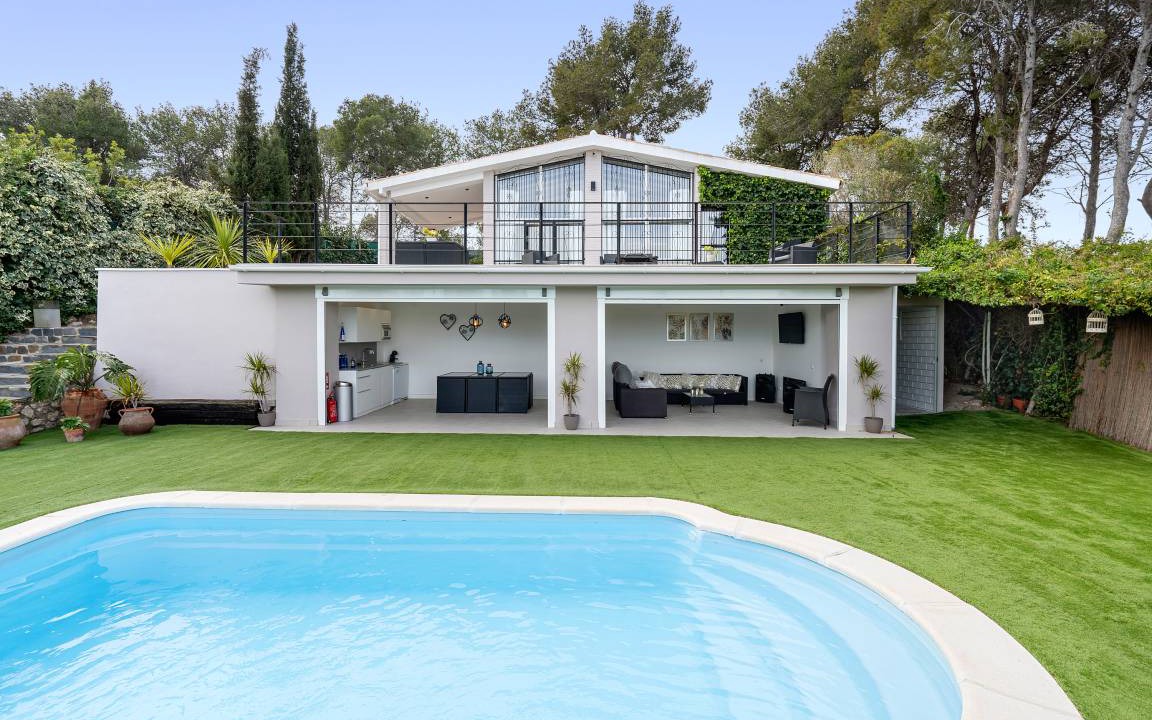 Canyelles House | 85 m² House ∙ 2 bedrooms ∙ 4 guests