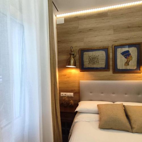 Les Roquetes Apartment | 9 Private rooms