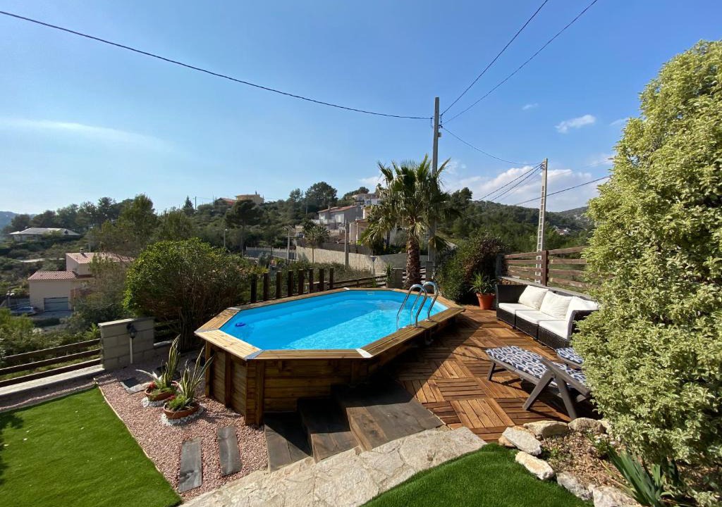 Olivella House | Amazing Vila close to Sitges, jacuzzi, swimming pool & exellent views