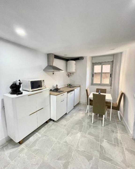 Berga Apartment | Apartamento céntrico económico en Berga p1
