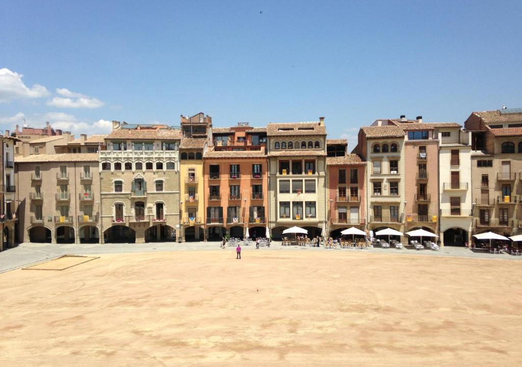 Vic Apartment | Apartaments Vicus 1 con vistas a la Plaza Mayor de Vic