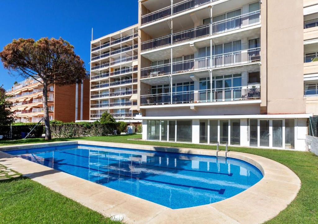 Sant Vicenc de Montalt Apartment | Apartment Clipper by Interhome