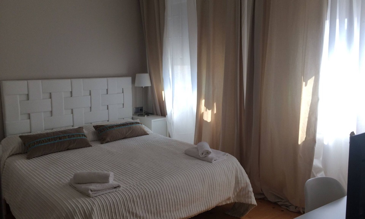 Castelltercol Apartment | Apartment 'Castellterçol' with Mountain View, Private Terrace and Wi-Fi
