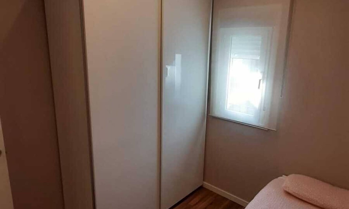 Collblanc y La Torrassa Condo | Barcelona Marta´s Flat 2 - FC Barcelona (HUTB-017186)