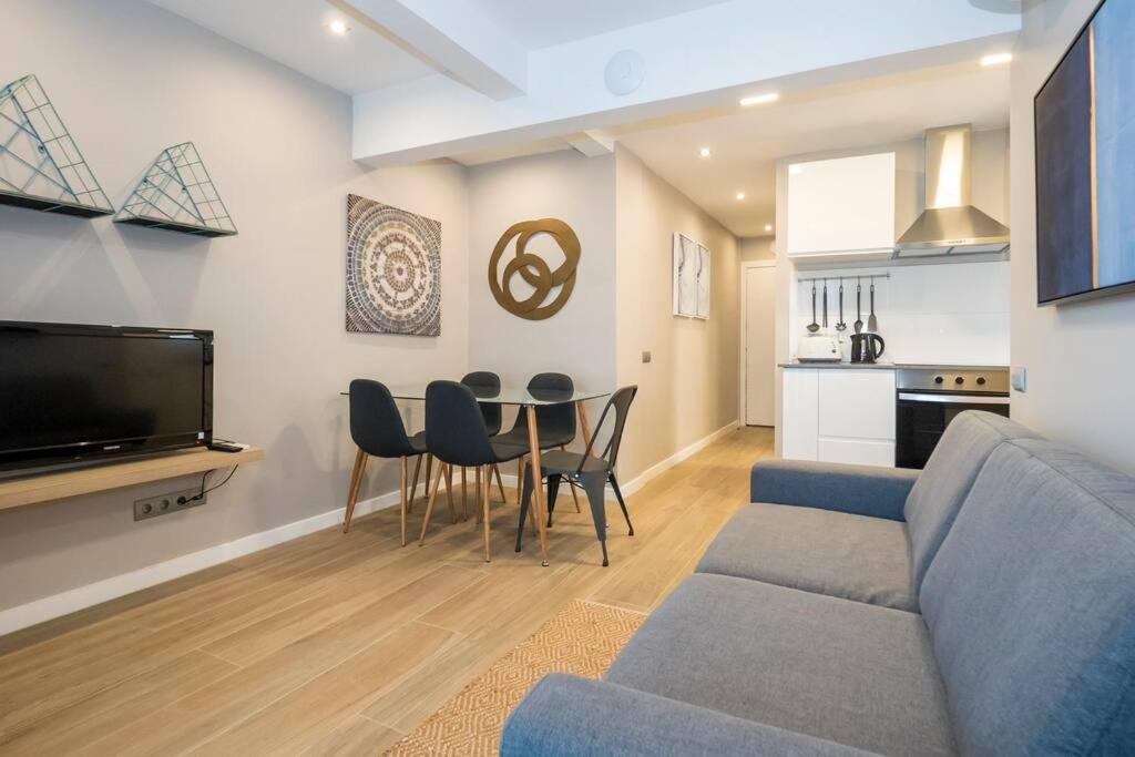 Porta Apartment | BeBarceloner Sant Andreu Apartments - 3 bedrooms with terrace