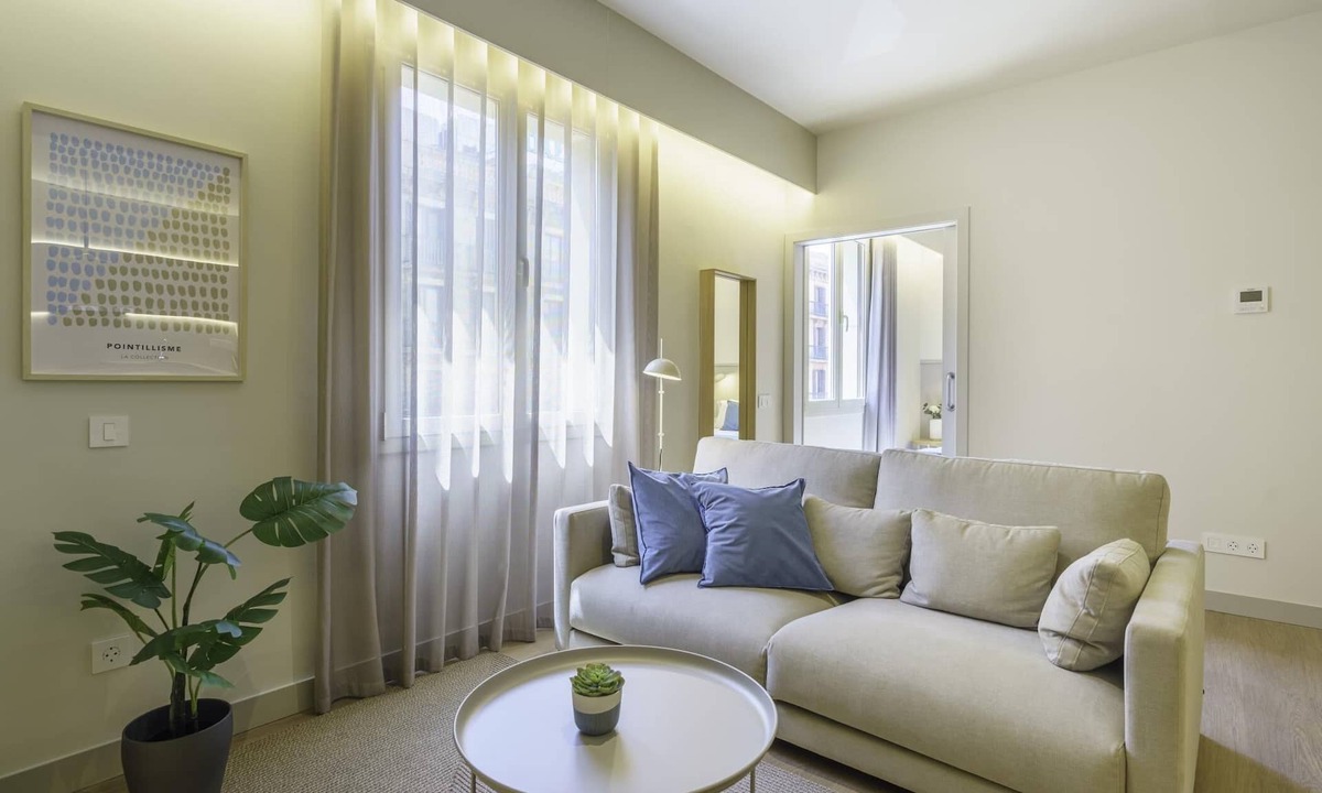 El Raval Apartment | Bright one bedroom apartment in the city center