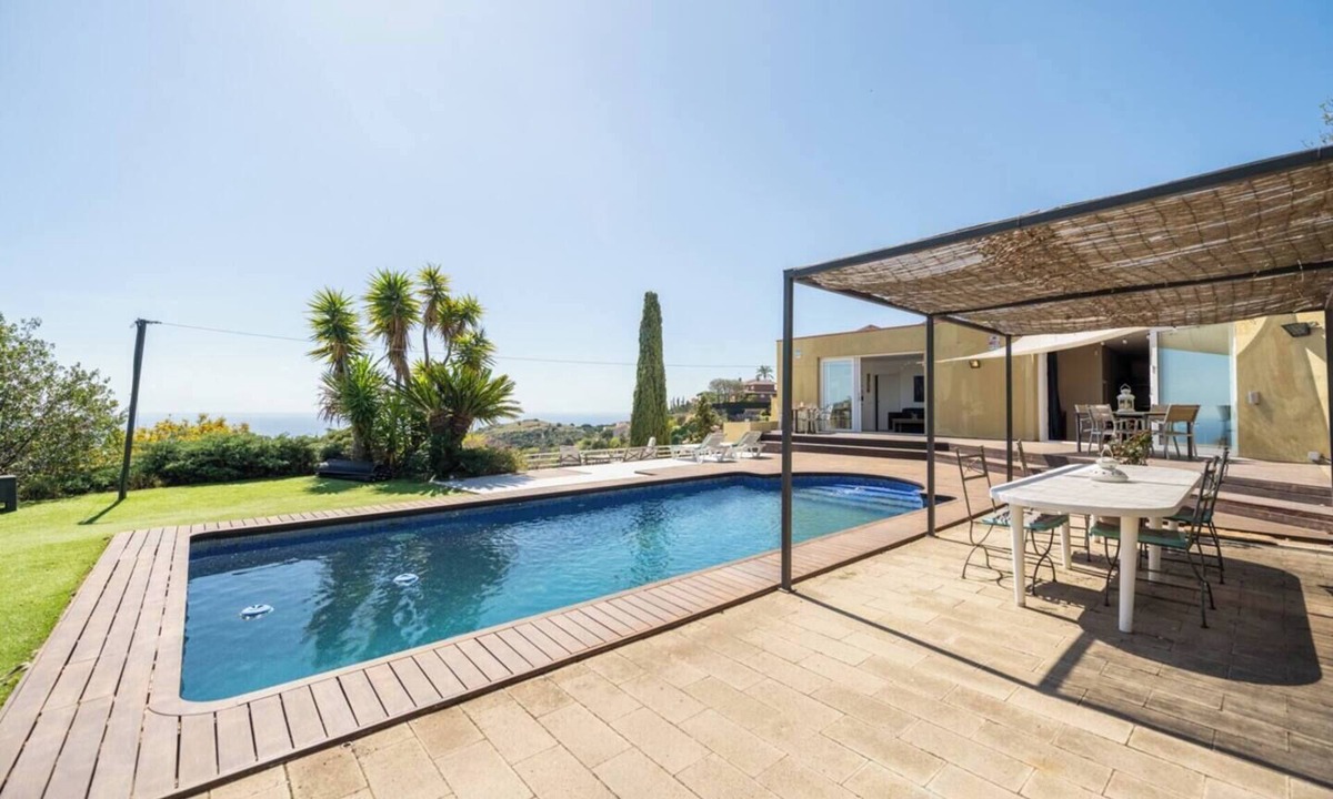 El Mas Coll House | Casa Mar Blava con piscina junto Barcelona Centro
