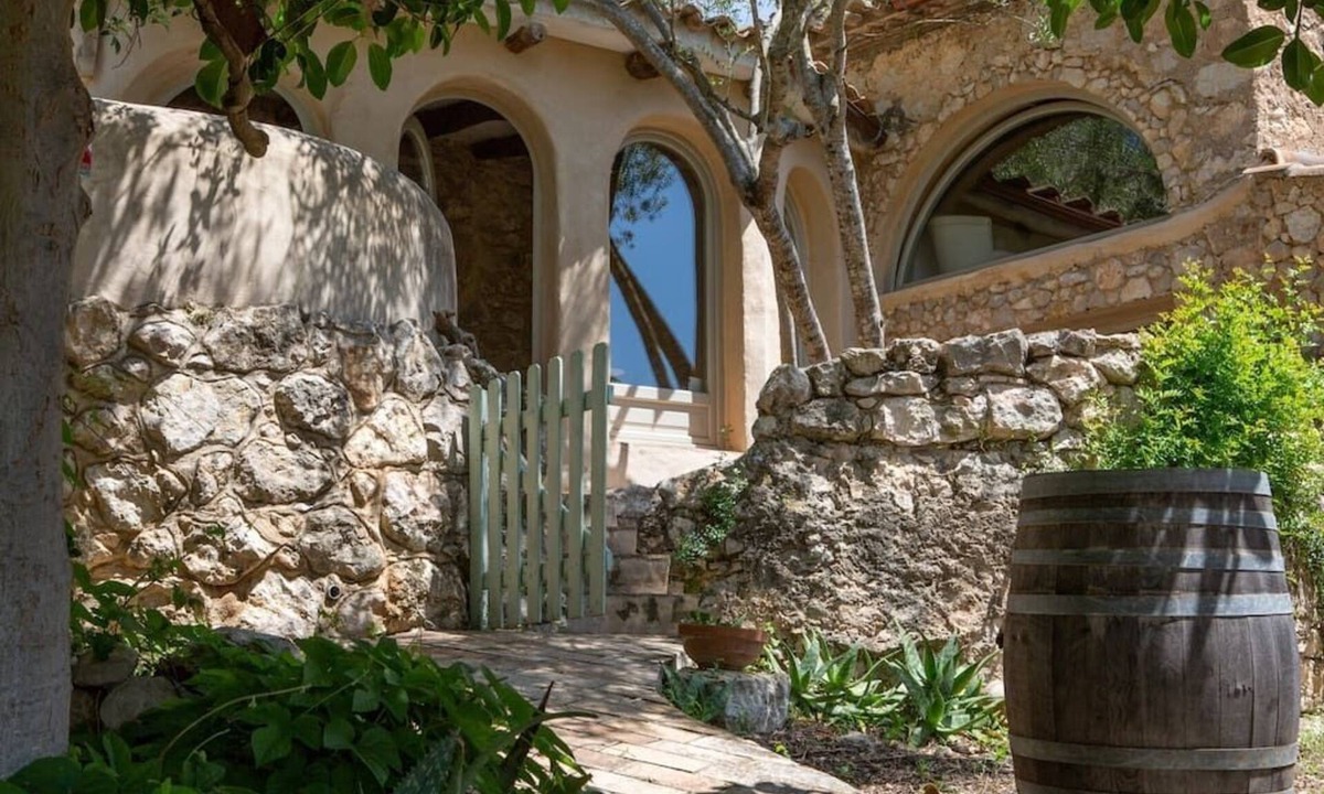 Canyelles House | Casa Olivo at Masia Nur Sitges (Adults only 18+)