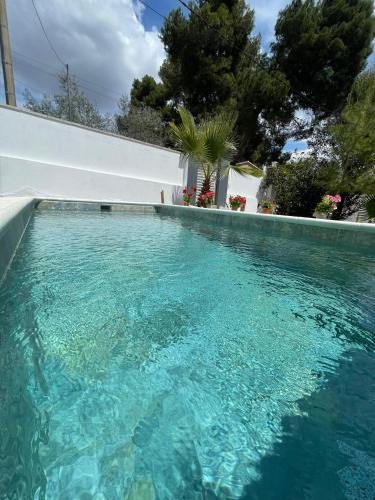 La Torre de Claramunt House | Casita rural con piscina