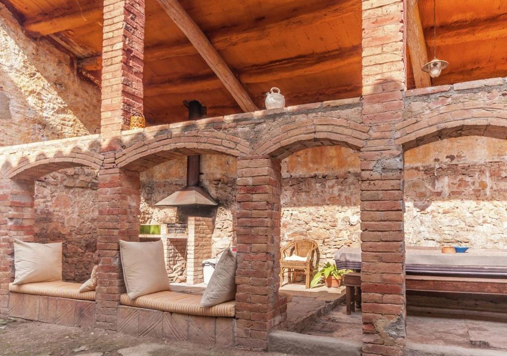 Gargalla House | Catalonian country house near Montmajor