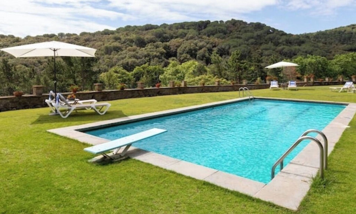 Arenys de Munt Villa | Charming Mediterranean villa with pool near Barcelona