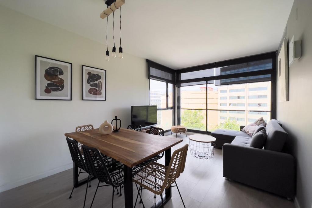 La Vila Olimpica del Poblenou Apartment | ChicStays Apartment Vila Olímpica