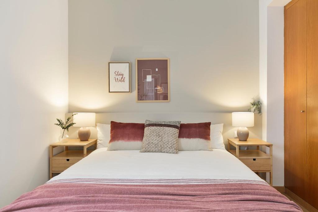 Sants-Badal Apartment | Click&Flat Sugranyes
