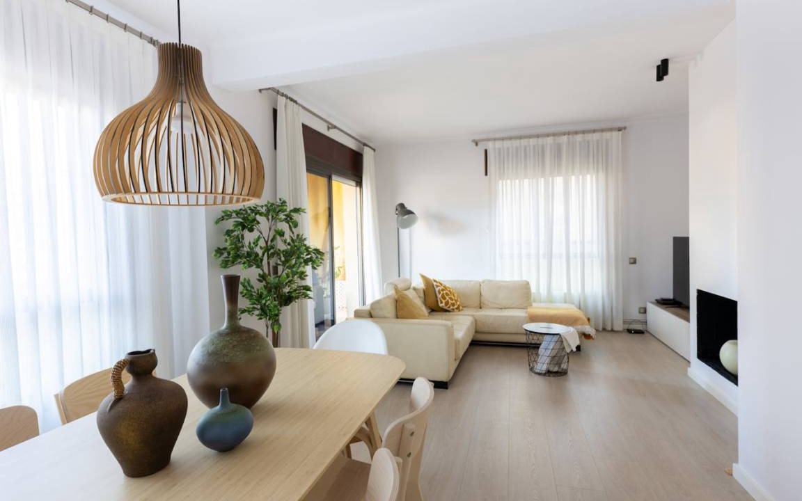 La Maternitat i Sant Ramon Apartment | 145 m² Apartment ∙ 4 bedrooms ∙ 6 guests