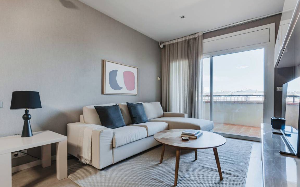 La Maternitat i Sant Ramon Apartment | 124 m² Apartment ∙ 3 bedrooms ∙ 5 guests