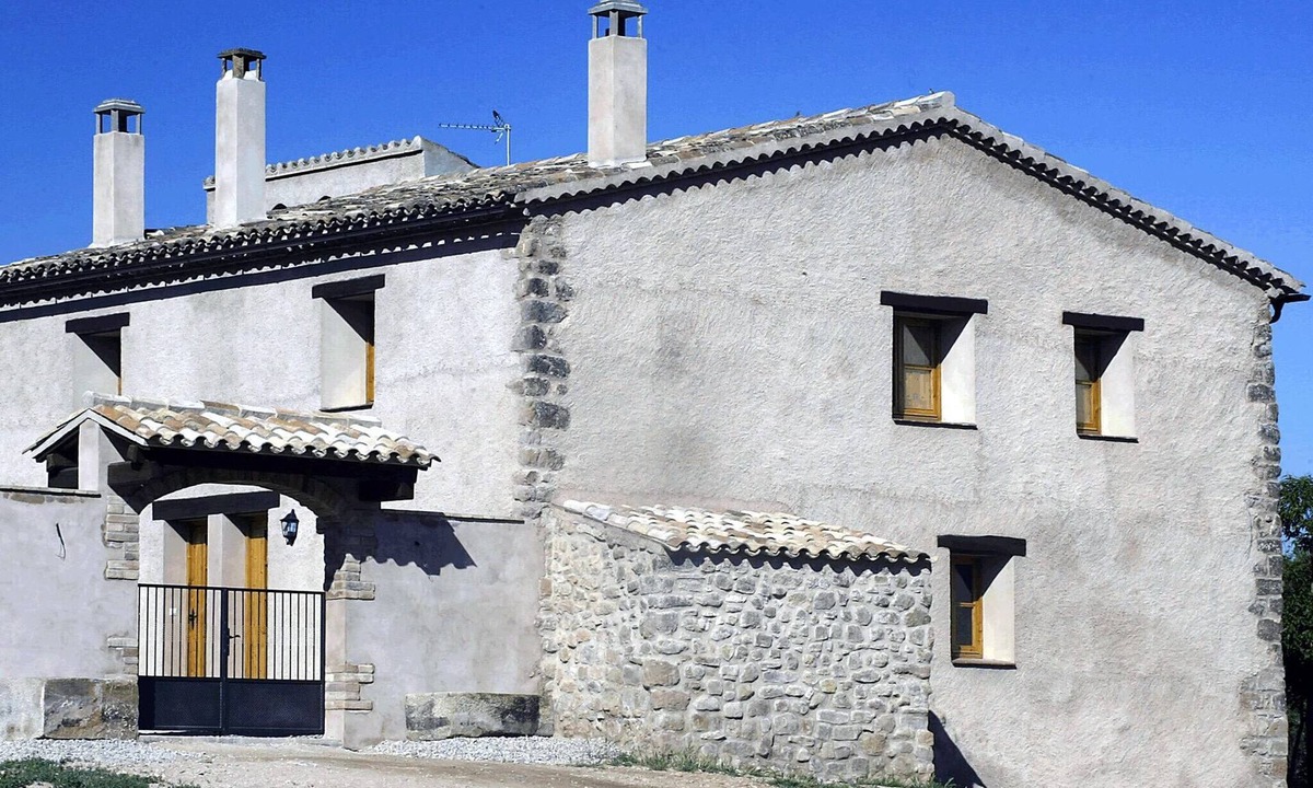 Maians Cottage | Cottage in Maians with Pool and Garden
