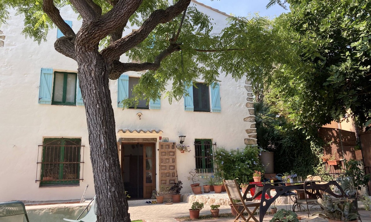 Olivella House | Holiday Home 'Casa Olivella' with Private Pool, Private Terrace and Wi-Fi