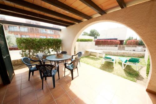 El Perello House | Iris