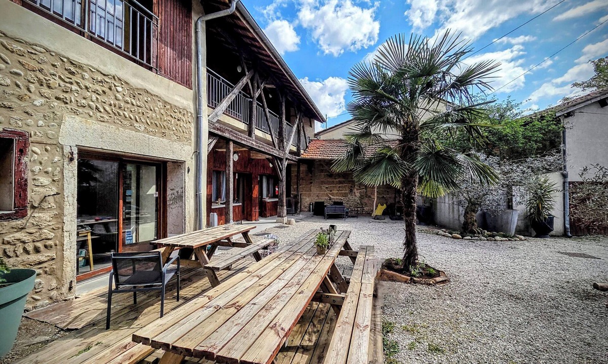 Perouges House | le clos des roses