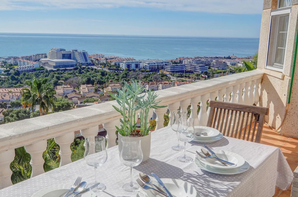Sitges Apartment | Malvasia Family Sea View Apartment