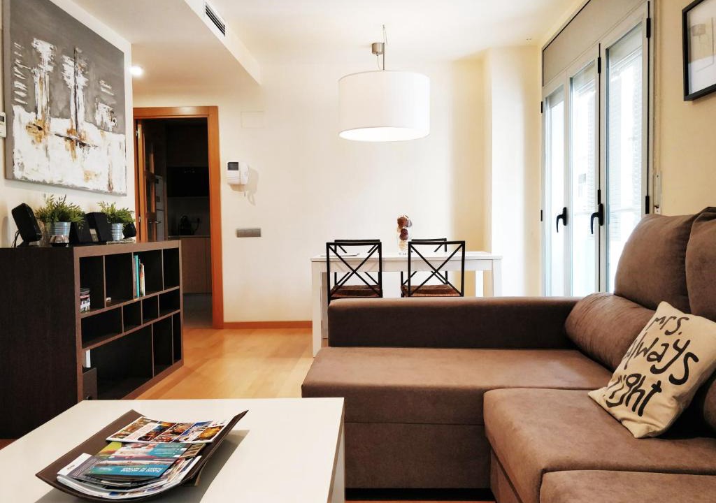 Mataro Apartment | Mazi Apartments Downtown