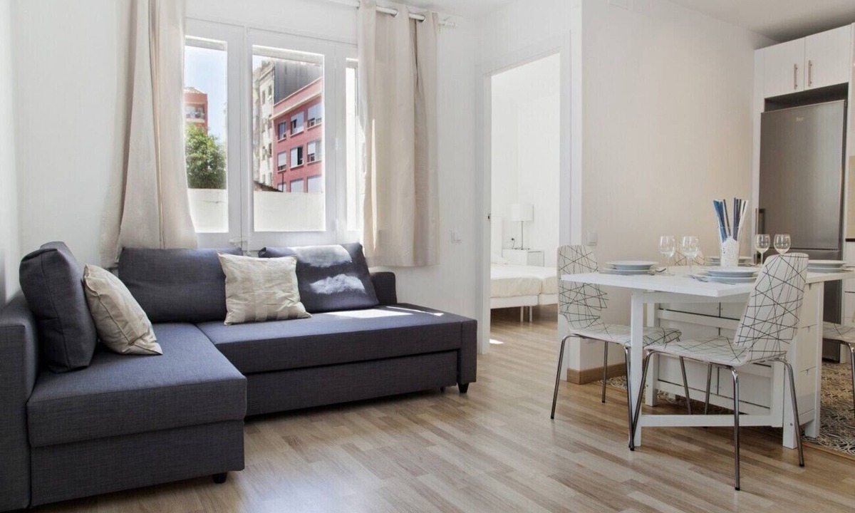 Sants-Badal Apartment | (ME) Flateli Roger 1
