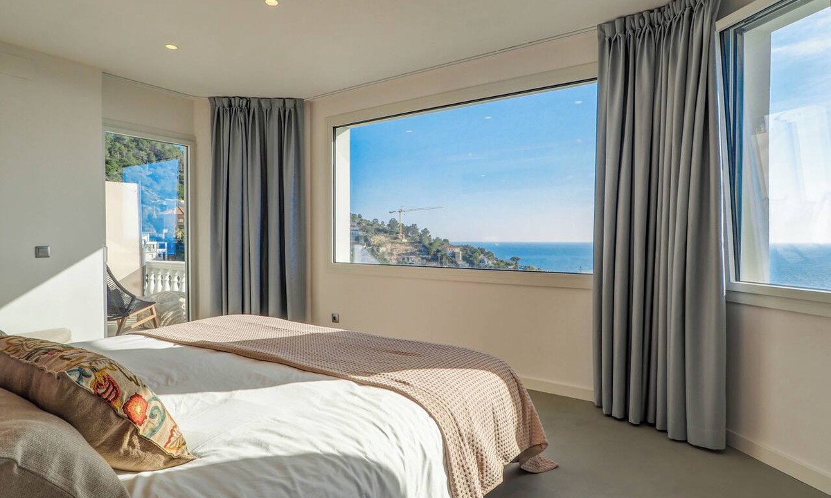 Sitges Apartment | Pink Suite by Hello Homes Sitges