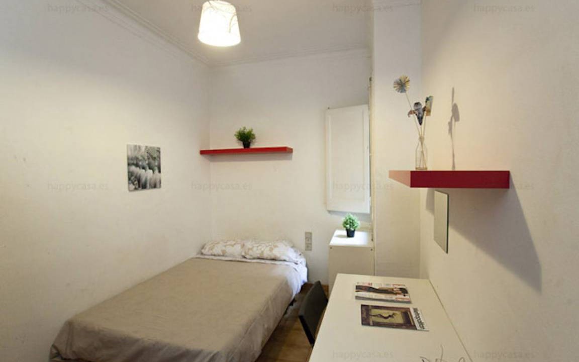 Sarria-Sant Gervasi Resort | Private room ∙ 1 bedroom ∙ 1 guest