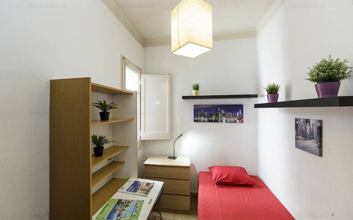 Sarria-Sant Gervasi Resort | Private room ∙ 1 bedroom ∙ 1 guest