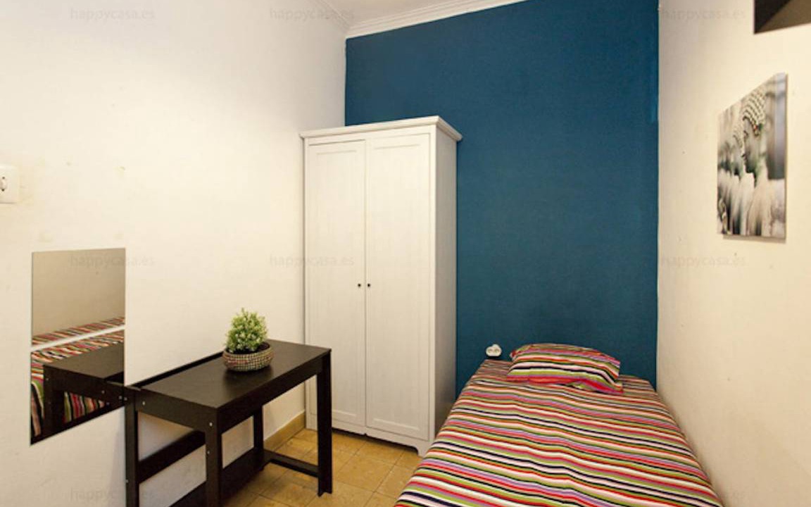 Sarria-Sant Gervasi Resort | Private room ∙ 1 bedroom ∙ 1 guest