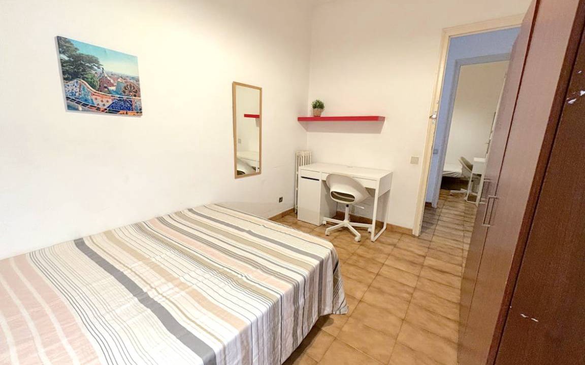 Sarria-Sant Gervasi Resort | Private room ∙ 1 bedroom ∙ 1 guest