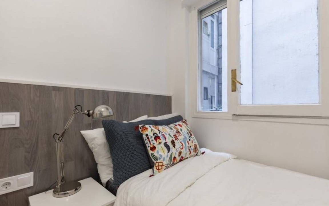 Sant Gervasi Resort | Private room ∙ 1 bedroom ∙ 1 guest